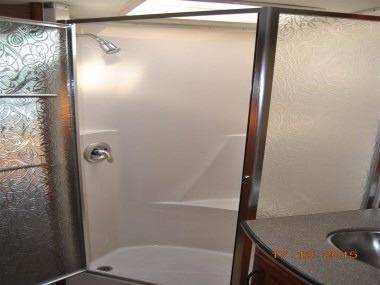 2006 National Tradewinds 40D