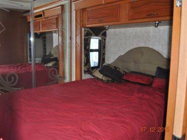 2006 National Tradewinds 40D