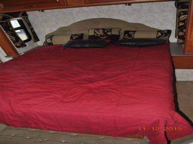 2006 National Tradewinds 40D