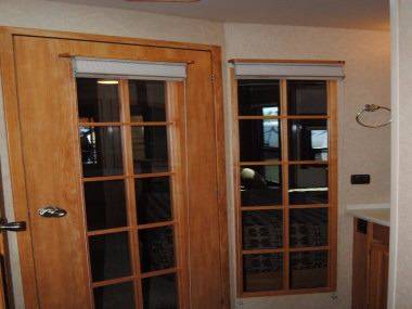 2006 Winnebago Adventurer