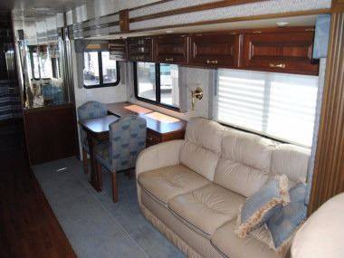 2003 Newmar Dutchstar 3803