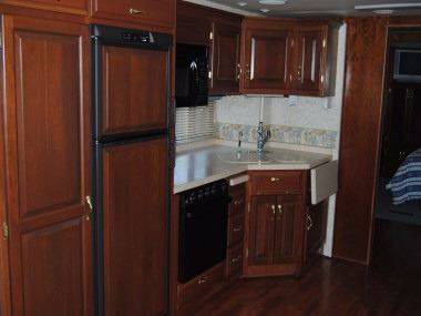 2003 Newmar Dutchstar 3803