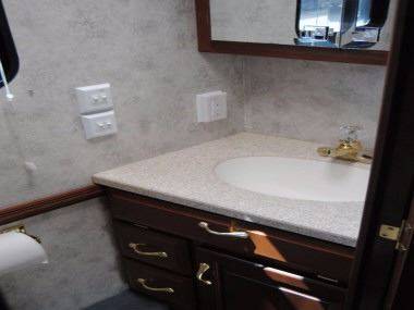 2003 Newmar Dutchstar 3803