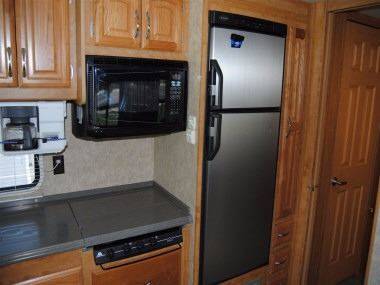 2006 Georgie Boy LUXURA 3640TS