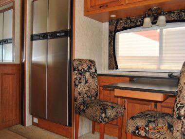 2008 Holiday Rambler NEPTUNE 37PBQ