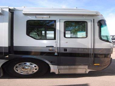2006 Holiday Rambler Navigator 43RBQ