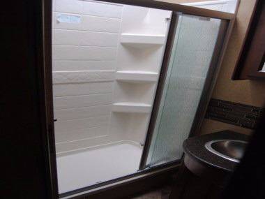 2016 Thor Motor Coach Outlaw