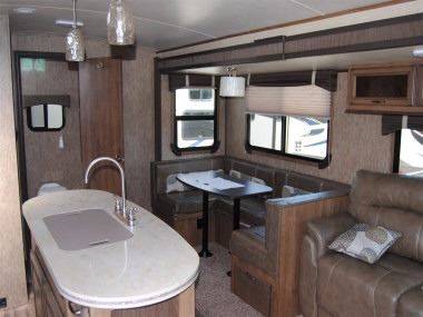 2016 Cruiser RV Fun Finder