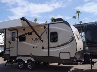 2016 Crossroads RV Ultra-lite 198RB