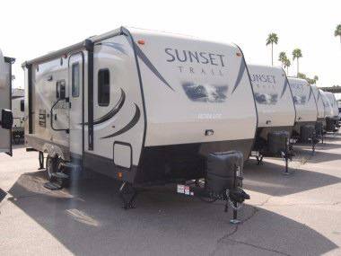 2016 Crossroads RV Sunset Trail Ultra-lite 237BH