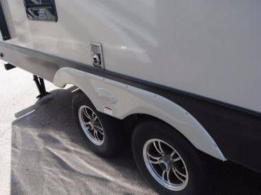 2016 Crossroads RV Sunset Trail Ultra-lite 237BH