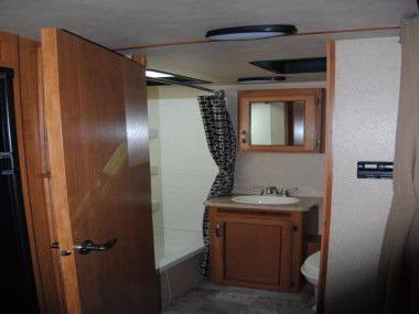 2016 Crossroads RV Sunset Trail Ultra-lite 237BH