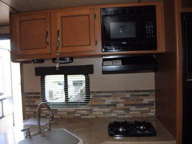 2016 Crossroads RV Sunset Trail Ultra-lite 237BH