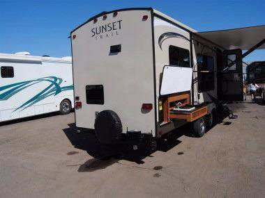 2017 Crossroads RV Sunset Trail Super-lite 30RK