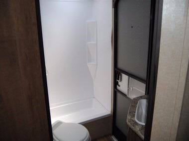 2016 Cruiser RV Shadow Cruiser 282BHS