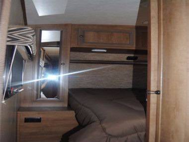 2016 Cruiser RV Shadow Cruiser 280QBS