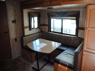 2016 Crossroads RV Ultra-lite 240BH