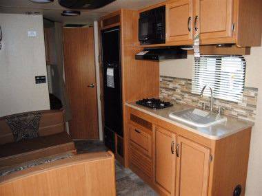 2016 Crossroads RV Ultra-lite 221BH