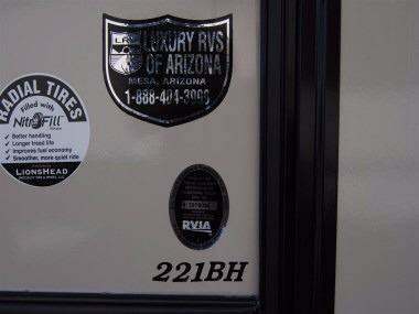 2016 Crossroads RV Ultra-lite 221BH