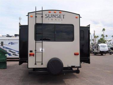 2016 Crossroads RV Sunset Trail