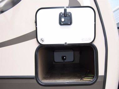 2016 Crossroads RV Sunset Trail