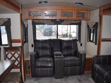 2016 Crossroads RV Sunset Trail