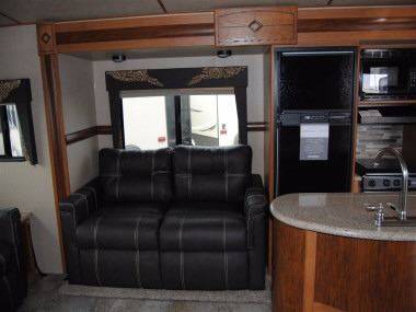 2016 Crossroads RV Sunset Trail