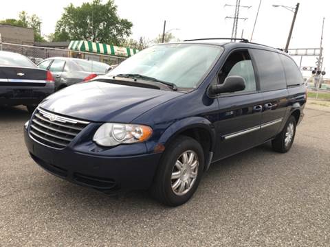2006 Chrysler Town and Country for sale at Prunto Motor Inc. in Dearborn MI