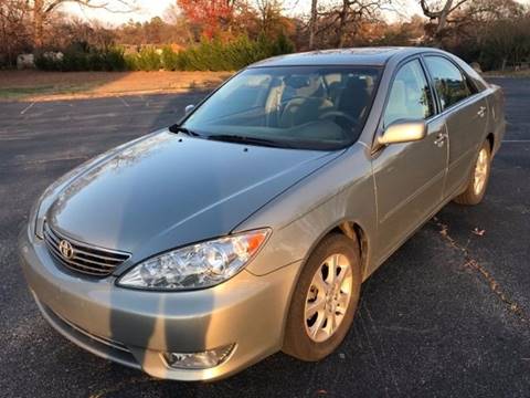 2005 Toyota Camry for sale at Happy Days Auto Sales in Piedmont SC