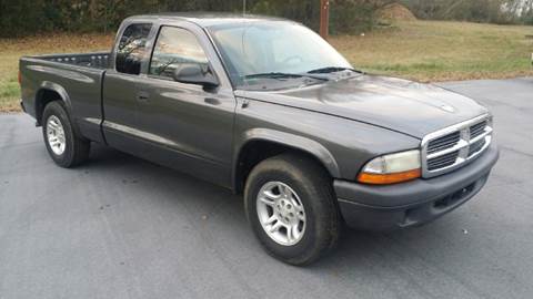 2004 Dodge Dakota for sale at Happy Days Auto Sales in Piedmont SC