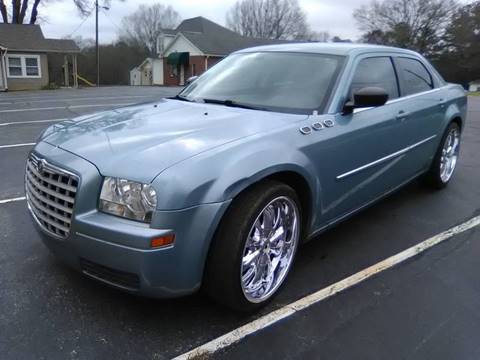2009 Chrysler 300 for sale at Happy Days Auto Sales in Piedmont SC
