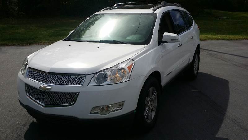 2009 Chevrolet Traverse for sale at Happy Days Auto Sales in Piedmont SC