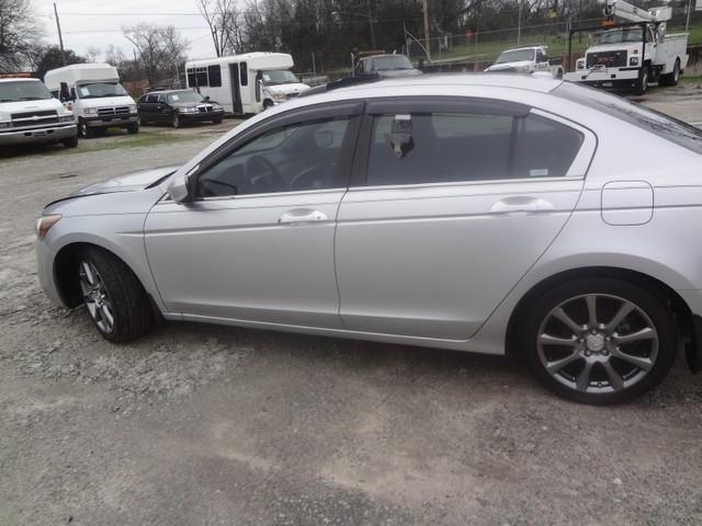2009 Honda Accord for sale at Beckham's Used Cars in Milledgeville GA