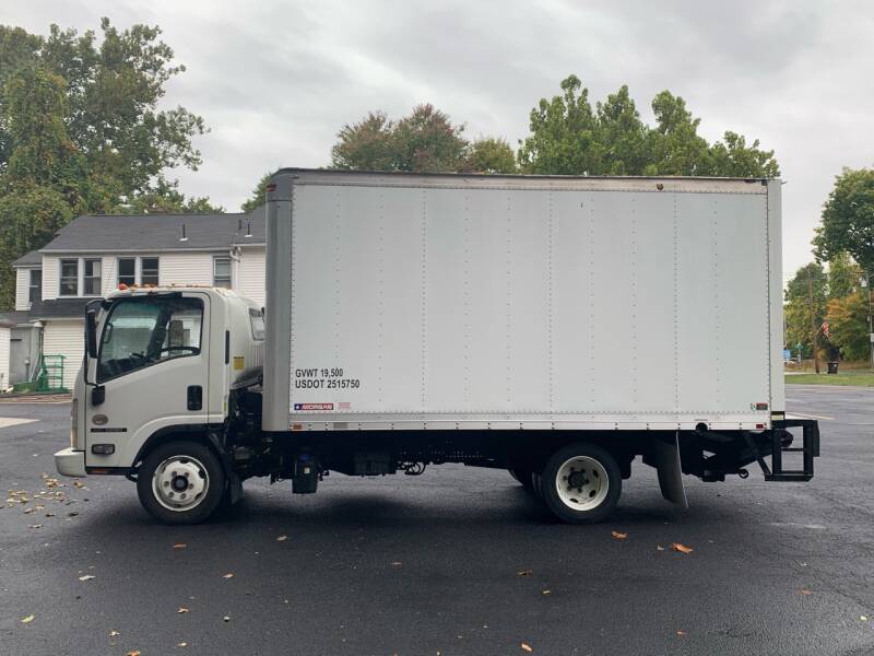 Elmwood D+J Auto Sales Car Dealer in Agawam, MA