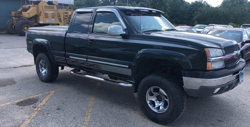2003 Chevrolet Silverado 1500 LS (image 3)