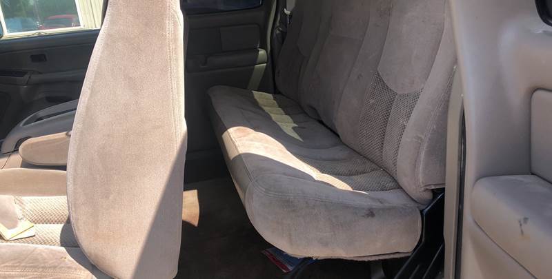 2003 Chevrolet Silverado 1500 LS (image 8)