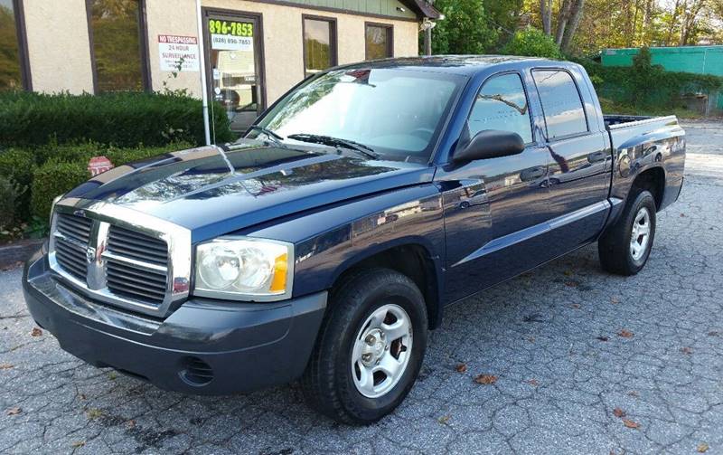 2005 Dodge Dakota for sale at The Auto Resource LLC. in Granite Falls NC