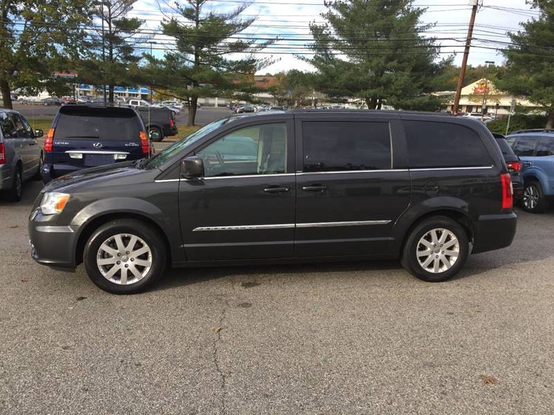 2012 Chrysler Town and Country for sale at Matrone and Son Auto in Tallman NY