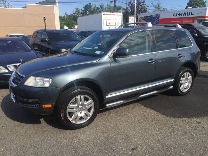 2004 Volkswagen Touareg for sale at Matrone and Son Auto in Tallman NY