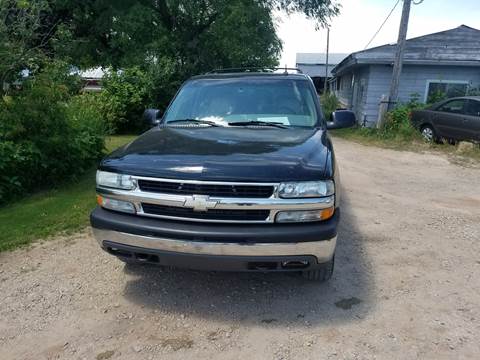 2002 Chevrolet Suburban for sale at Craig Auto Sales in Omro WI