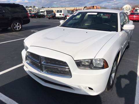 2011 Dodge Charger for sale at Urban Auto Connection in Richmond VA