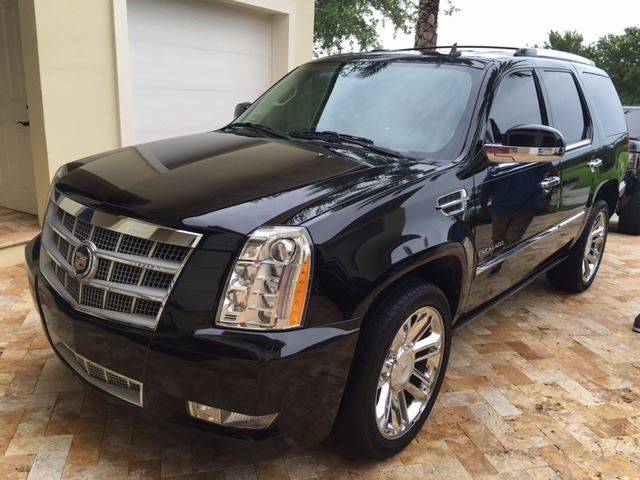 2011 Cadillac Escalade for sale at Florida Choice Motorcars in West Palm Beach FL