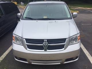 2010 Dodge Grand Caravan for sale at Prosperity Auto Sales in Fredericksburg VA