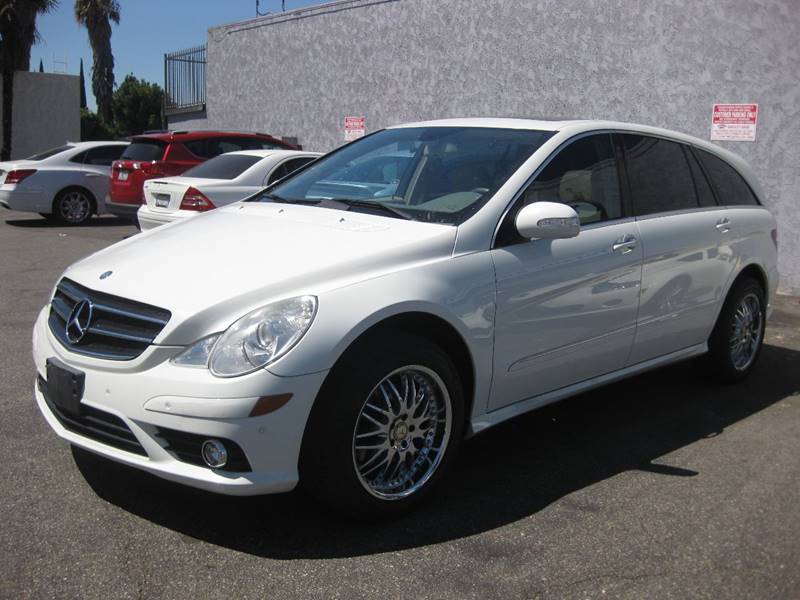 2009 Mercedes-Benz R-Class for sale at E MOTORCARS in Fullerton CA