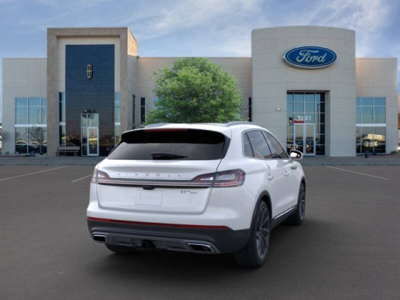 2020 Lincoln Nautilus Reserve (image 8)