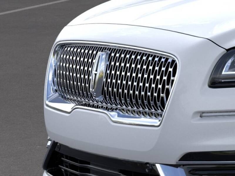 2020 Lincoln Nautilus Reserve (image 17)