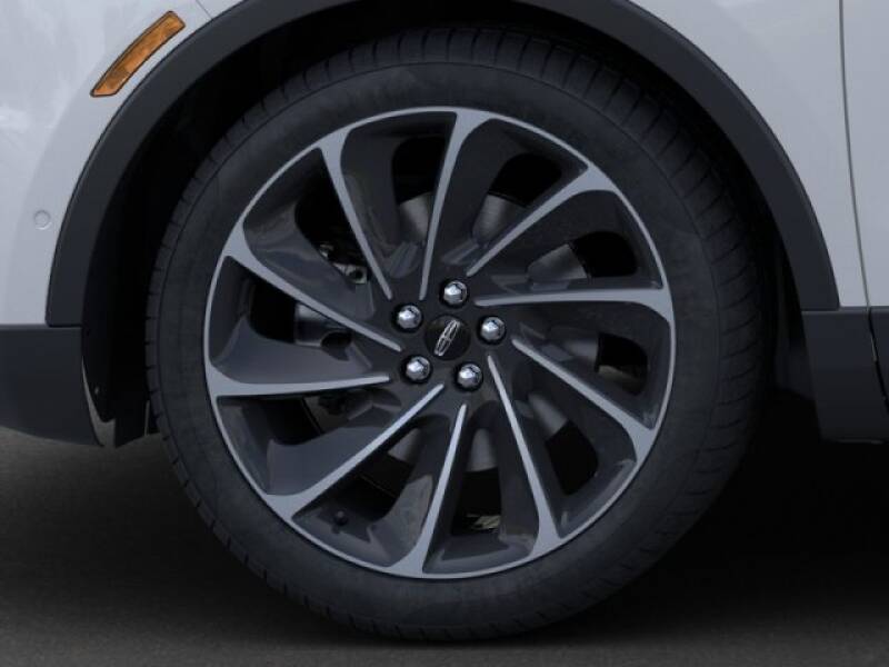 2020 Lincoln Nautilus Reserve (image 19)