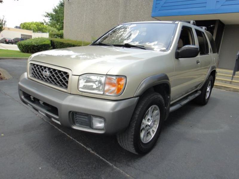 2000 Nissan Pathfinder for sale at F.M Auto Sale LLC in Dallas TX