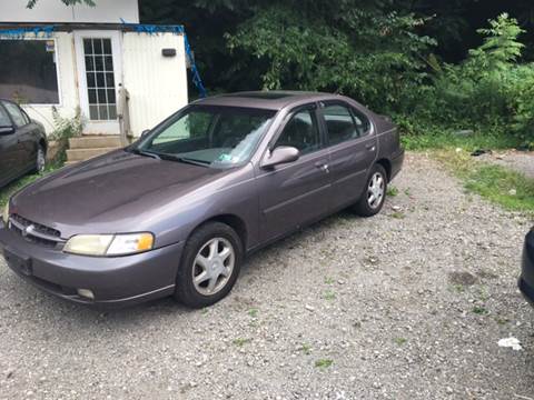 1998 Nissan Altima for sale at Compact Cars of Pittsburgh in Pittsburgh PA