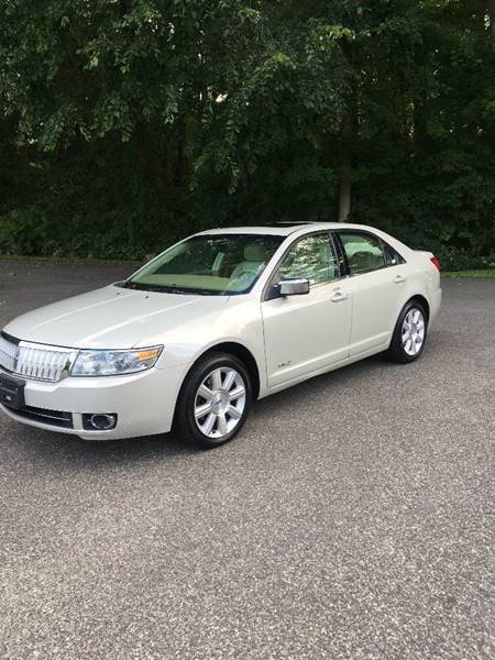 2007 Lincoln MKZ for sale at Lou Rivers Used Cars in Palmer MA